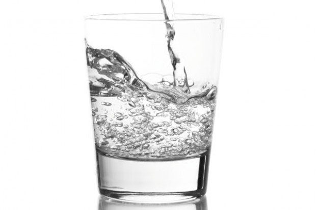 Zadłużenie CEDC szacowane jest na 1,3 mld USD Analitycy: CEDC powinna przyjąć ofertę Russian Standard