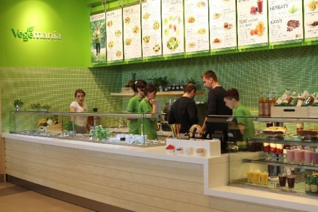 W ostatnim czasie Green Way zainwestował w nowe koncepty: Vegemania oraz Food For Life Green Way zwiększa udział surowców i produktów ekologicznych oraz Fair Trade w ofercie