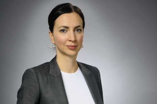 Alicja Kopańska, nowy dyrektor handlowy Biedronki A. Kopańska dyrektorem handlowym sieci Biedronka. T. Waligórski na nowe stanowisko