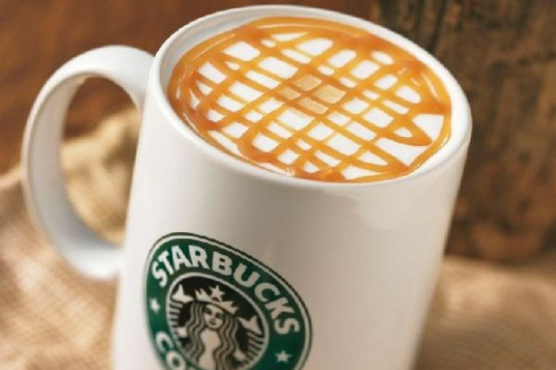 Starbucks posiada już 21 lokali w Polsce Starbucks wprowadza koncept drive-thru do Europy Śr.-Wsch. Pierwszy lokal tego typu ruszył w Polsce