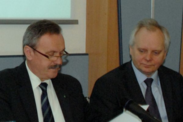 Od lewej: Tadeusz Nalewajk, podsekretarz stanu w MRiRW, oraz Jerzy Wierzbicki, prezes PZPBM Prezes PZPBM: System jakości wołowiny QMP uzyskał wsparcie z PROW