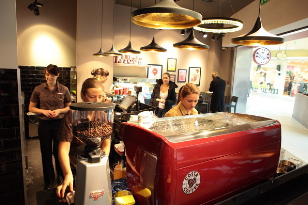 Kawiarnia Costa Coffee w centrum handlowym Wola Park CHI Polska wyłącznym operatorem Costa Coffee w Polsce