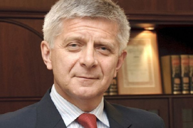 Marek Belka, prezes Narodowego Banku Polskiego RPP podniosła stopy bojąc się wysokiej inflacji, ale złagodziła ton komunikatu
