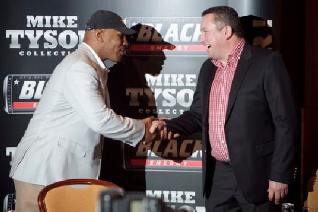 Mike Tyson i Wiesław Włodarski; fot. Żelazna Studio FoodCare chce podbić USA