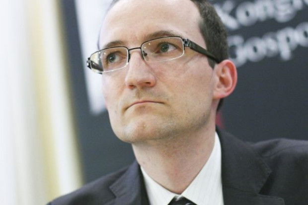 Piotr Grauer, dyrektor w firmie doradczej KPMG Advisory Dyrektor KMPG: Fundusze mogą włączyć się w konsolidację rynku wód butelkowanych