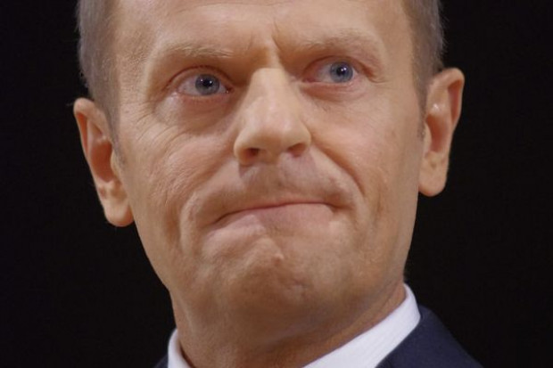 Donald Tusk, premier Premier i wicepremier nalegali na zwolenienie Sawickiego