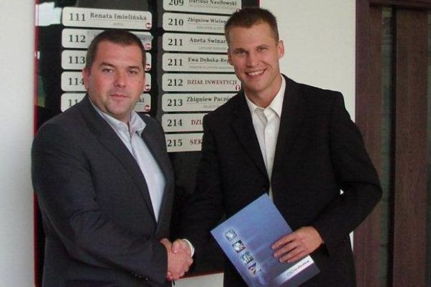 Na zdjęciu od lewej: Jarosław Bieliński, Jarosław Trzpiel Sieć Topaz wdroży system elektronicznej wymiany danych