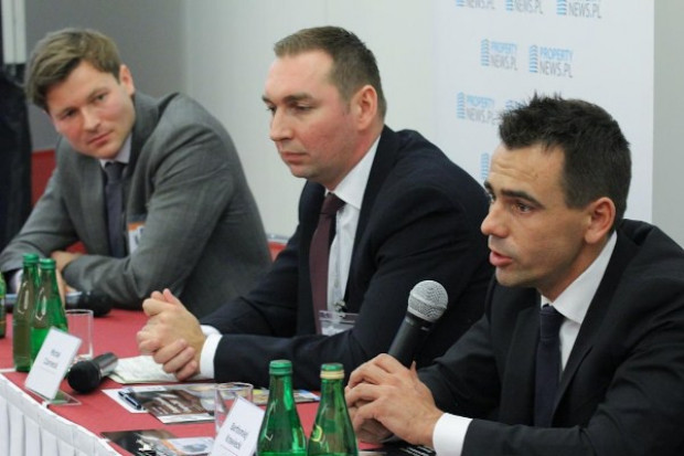 Od lewej: Krzysztof Kienorow, Colliers; Michał Czarnecki, Prologis i Bartłomiej Krawiecki, Panattoni Property Forum Katowice: Dobre perspektywy dla śląskich magazynów
