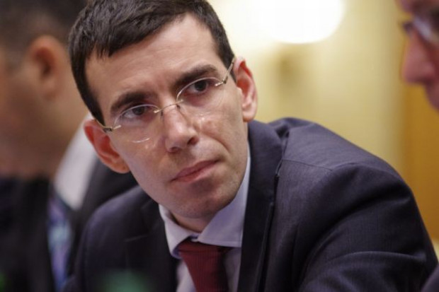 Francois Vincent, dyrektor ds. rozwoju franczyzy Carrefour Polska Dyrektor Carrefour Polska: Małe sklepy będą musiały się zmienić