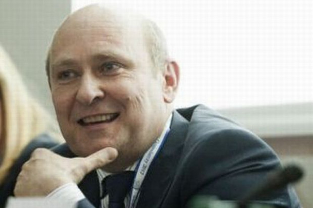 Robert Krzak zakończył z dniem 31 grudnia 2012 r. współpracę z Grupą Kapitałową Specjał Robert Krzak zakończył współpracę z GK Specjał