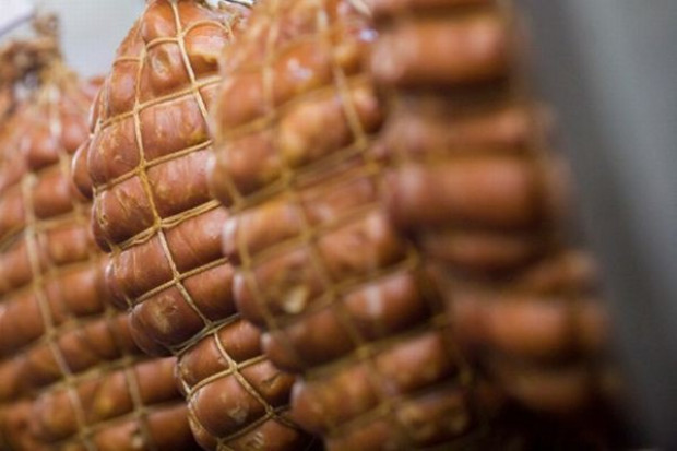 Przez ostatnie lata marka prywatna rosła w tempie co najmniej kilkukrotnie szybszym niż słynne marki producenckie Raport: Wędliny plasterkowane pod markami własnymi rozpychają się na półce