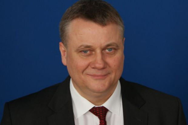 Nowy prezes Zarządu PSPO Mariusz Szeliga związany jest z branżą tłuszczową od 26 lat. W trakcie swojej kariery zawodowej w zakładach tłuszczowych w Kruszwicy piastował kierownicze funkcje w strukturach produkcyjno-technicznych, a także w zarządzie spółki. Mariusz Szeliga nowym prezesem PSPO