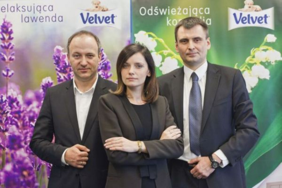 Na zdj. od lewej: Michał Zawisza, partner Avallon, Agnieszka Pakulska, dyrektor inwestycyjny, Artur Pielak, country manager Kimberly-Clark Avallon kupuje właściciela marki Velvet