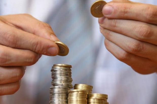 KE: Wzrost PKB w Polsce 1,1 proc. w br., deficyt - 3,9 proc. PKB