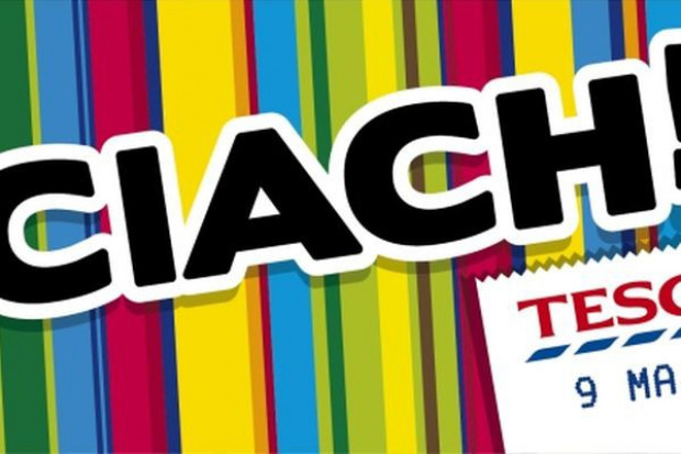 Akcja reklamowa kampanii „Ciach!” obejmuje telewizję, kina, prasę, outdoor, internet oraz nośniki POS w sklepach. Część kreatywną kampanii przygotowała agencja PZL. Za planowanie i zakup mediów odpowiada MediaCom. Działania marketingowe rozpoczęły się 1 maja zapowiedzią akcji „Ciach!” na billboardach i w 45- sekundowych spotach, emitowanych w głównych kanałach telewizyjnych i kinach, zapowiadających zaplanowaną na 9 maja zmianę w Tesco. Tesco ostro tnie ceny i wyrusza na wojnę z dyskontami