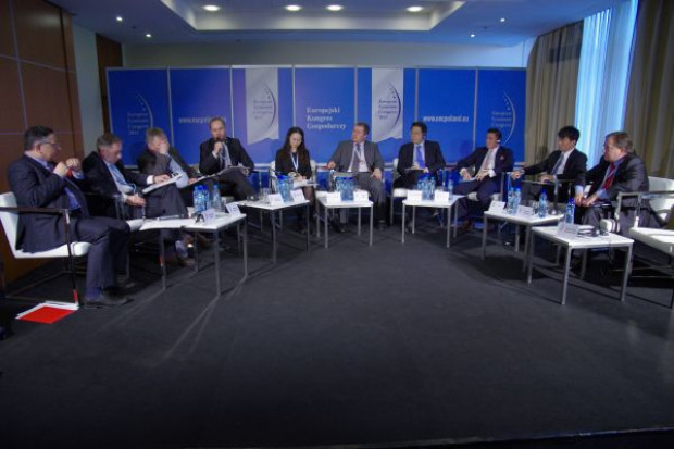 Panel 'Polska na rynku chińskim. Współpraca Polski i Chin' odbył się w ramach II Forum Współpracy Gospodarczej Unia Europejska - Chiny podczas V Europejskiego Kongresu Gospodarczego w Katowicach W Chinach jest zapotrzebowanie na żywność z Polski