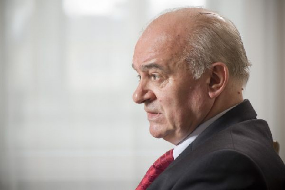 Minister rolnictwa Stanisław Kalemba Minister Kalemba: Piątkowe głosowanie nie kończy sprawy uboju, został jeszcze TK