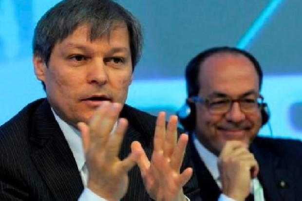 Dacian Ciolos, komisarz UE ds. rolnictwa Porozumienie z PE ws. budżetowych aspektów polityki rolnej