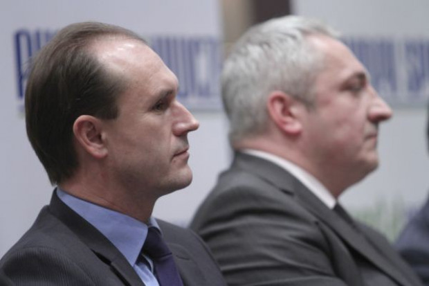 Na zdj. od lewej Roman Górny, prezes Herbapolu oraz Alfred Kubczak, dyrektor ds. korporacyjnych, Jeronimo Martins Polska. Fot. PTWP Paneliści na VI FRSiH: Biedronka jest najtańszym sklepem?