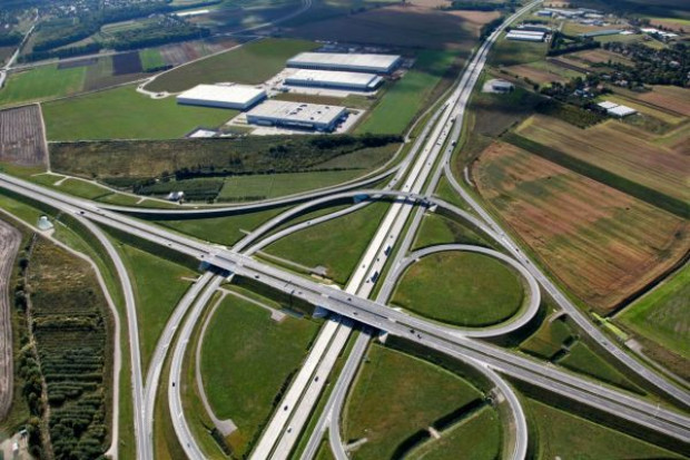 Prologis Park Wrocław V fot. materiały prasowe W tym roku łączne zasoby magazynowe Wrocławia przekroczą milion mkw.
