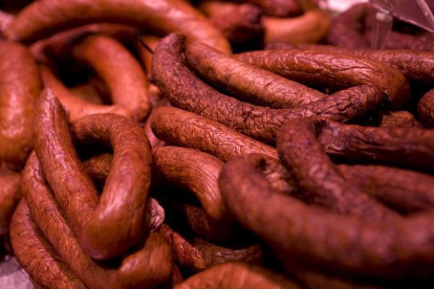 W maju szkolenia dla producentów wędzonych wędlin