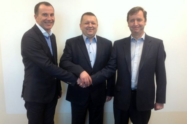 Spółka GH PL Plus, wspólne przedsięwzięcie firm Bać-Pol, Piotr i Paweł oraz Topaz. Na zdjęciu szefowie tych firm: Leszek Bać, Zbigniew Paczóski oraz Piotr Woś Spektakularne rozszerzenie GH PL Plus może stać się faktem jeszcze w tym roku