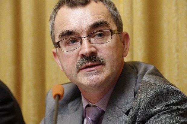 Józef Rolnik, prezes firmy Rolnik Polskie firmy przetwórstwa owocowo-warzywnego podbijają Azję (video)