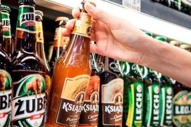 fot. KP Kompania Piwowarska serwisuje lodówki w sklepach, wprowadza zmiany