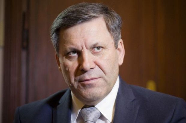 Janusz Piechociński Janusz Piechociński będzie namawiał do zaskarżenia dyrektywy tytoniowej