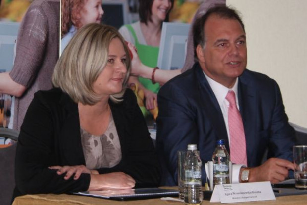 Agata Wrzecionowska-Dzierba, menadżer Akademii Eurocash i Carlos Saraiva, prezes Eurocash Franczyza fot. Grupa Eurocash Prezes Eurocash Franczyza: Porozumienie GH PL Plus jest dobre dla rozwoju konkurencji