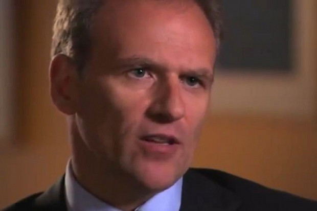 Dave Lewis, nowy prezes Tesco (fot. youtube) Ważny udziałowiec wyraźnie zmniejszył swoje zaangażowanie w Tesco