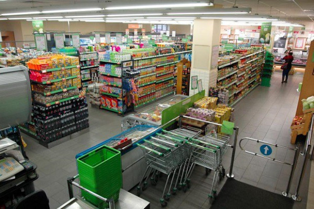 Placówka sieci Delikatesy Centrum Eurocash kupuje połowę udziałów firmy prowadzącej sklepy Delikatesów Centrum