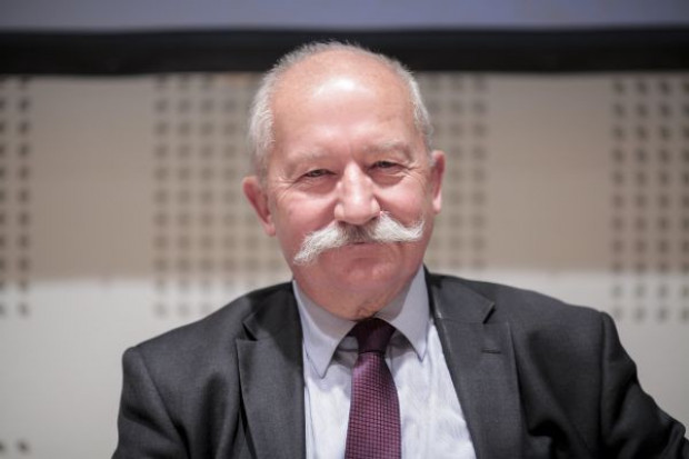 Roman Jagieliński, prezes Grupy Producentów Owoców Roja, wicepremier, minister rolnictwa i gospodarki żywnościowej RP w latach 1995-1997 Roman Jagieliński: Grupy producentów nie są jeszcze równym partnerem dla sieci handlowych