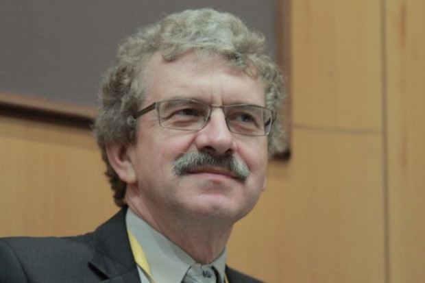 Prof. dr hab. Mirosław Słowiński z Zakładu Technologii Mięsa SGGW (fot. PTWP) Prof. Słowiński: Minimalizacja stresu ptaków to lepsza jakość mięsa