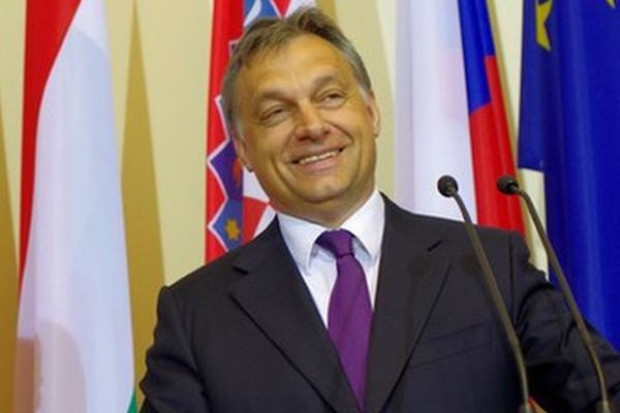 Węgierski premier Viktor Orban, fot. PTWP UE powinna karać rząd Węgier za poczynania Orbana?