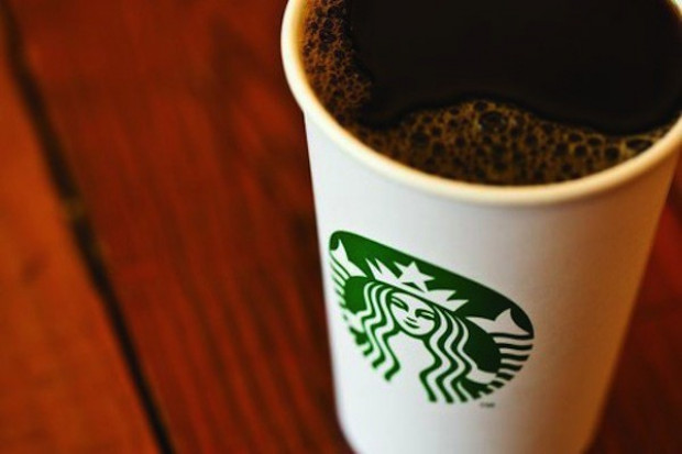 Decyzje Holandii ws. podatku od Starbucksa mogły łamać prawo UE