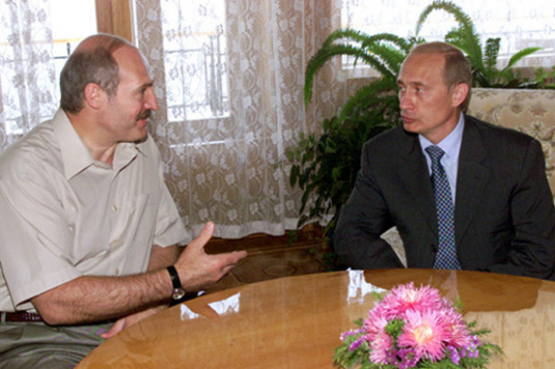 Aleksandr Łukaszenka i Władimir Putin (fot. Wikimedia Commons, kremlin.ru, na licencji CC BY-3.0) Prezydent Białorusi zarzuca Rosji