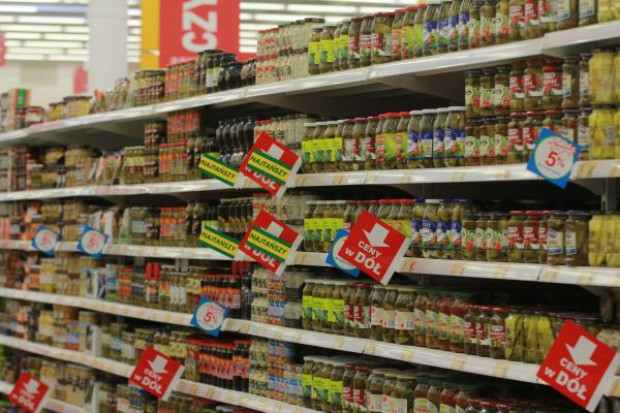 Hipermarkety przygotowują się do świąt. Ruszają z ofensywą promocyjną