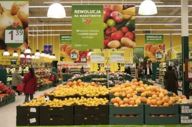 Żywność na Wielkanoc tańsza średnio o 4 proc.