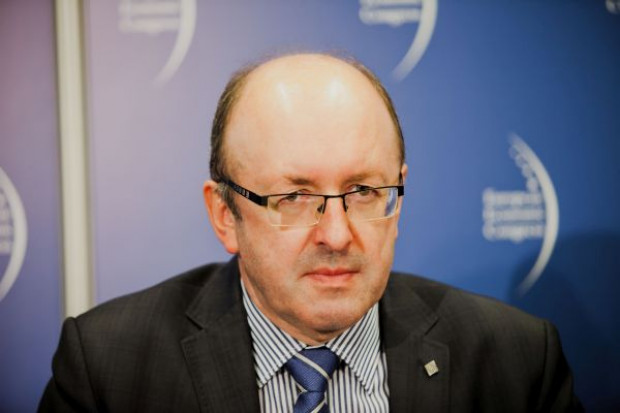 Janusz Igras, dyrektor naukowy Instytutu Nowych Syntez Chemicznych EEC 2015: Świat ma duży problem z dystrybucją żywności