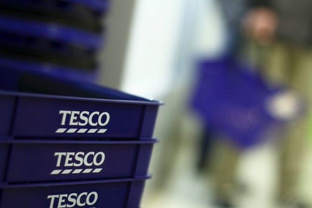(fot. zelaznastudio.pl) Tesco przechodzi ciężkie chwile