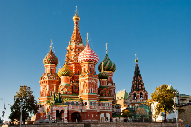 Od 6 sierpnia sprowadzana do Rosji żywność objęta embargiem jest niszczona (fot. Shutterstock) Rosjanie oburzeni niszczeniem żywności objętej embargiem