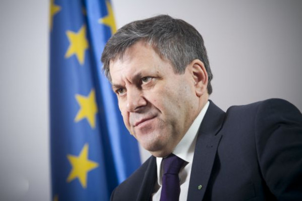 Wicepremier Janusz Piechociński (fot. PTWP) Piechociński: Powinniśmy oszczędzać energię elektryczną