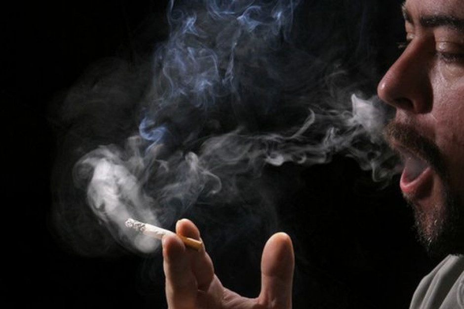 Polacy palą mniej niż Grecy czy Francuzi