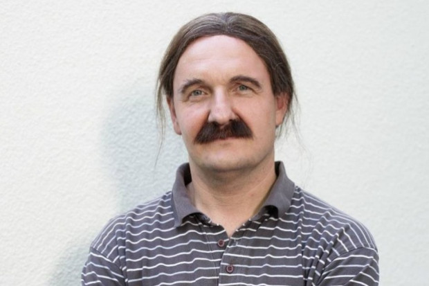 Maciej Stoiński w charakteryzacji, fot. za naszemiasto.pl Prezes Piotra i Pawła zatrudni się w swojej firmie