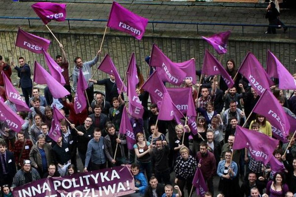 (fot. partiarazem.pl) Partia Razem chce opodatkować najbogatszych