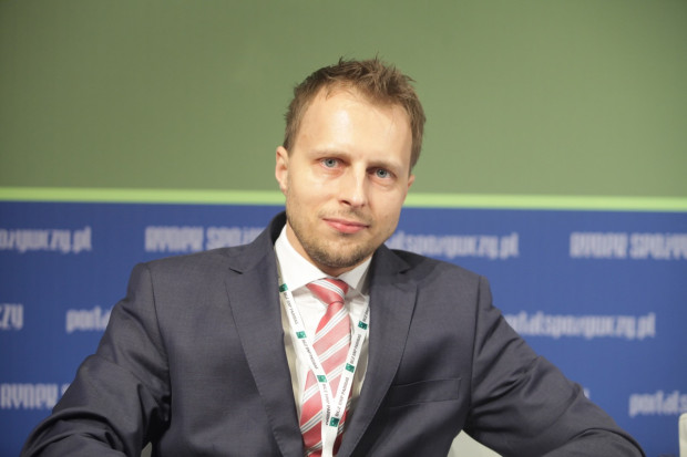 Andrzej Balicki,radca prawny, DLA Piper Wiater, w trakcie VIII Forum Rynku Spożywczego i Handlu. Fot. Paweł Pawłowski Podatek od sieci może zmienić kształt rynku