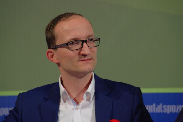 Piotr Grauer, dyrektor Grupy Deal Advisory, Zespół M&A, KPMG w Polsce. Piotr Grauer na VIII FRSiH: Multikanałowość nie jest priorytetem