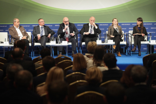 Uczestnicy debaty „Health & Wellness. Sektor spożywczy stawia na zdrowie, funkcjonalność i bezpieczeństwo”. Fot. PTWP VIII FRSiH: Health & Wellness. Sektor spożywczy stawia na zdrowie, funkcjonalność i bezpieczeństwo - pełna relacja