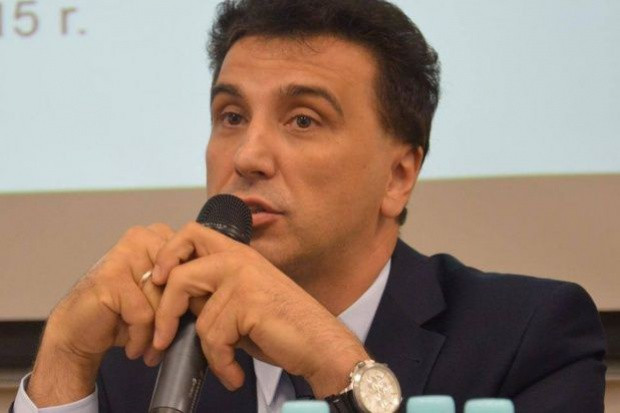 Jarosław Sachajko, przewodniczący Komisji Rolnictwa i Rozwoju Wsi/ fot. facebook.com/jsachajko Przewodniczący komisji rolnictwa za zmianami w regulacjach o sprzedaży bezpośredniej